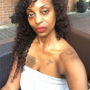 Meet your Posher, Delaina